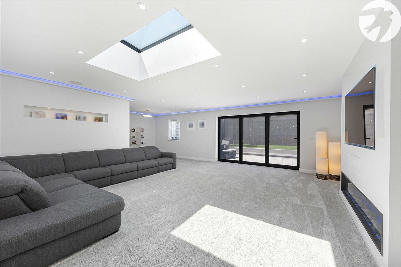 5 bedroom house for sale in Castle Hill | Robinson Jackson