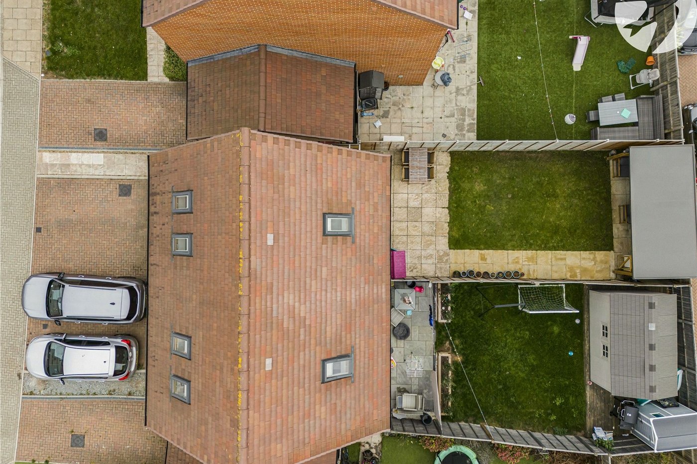 3 bedroom property for sale in Castle Hill | Robinson Jackson