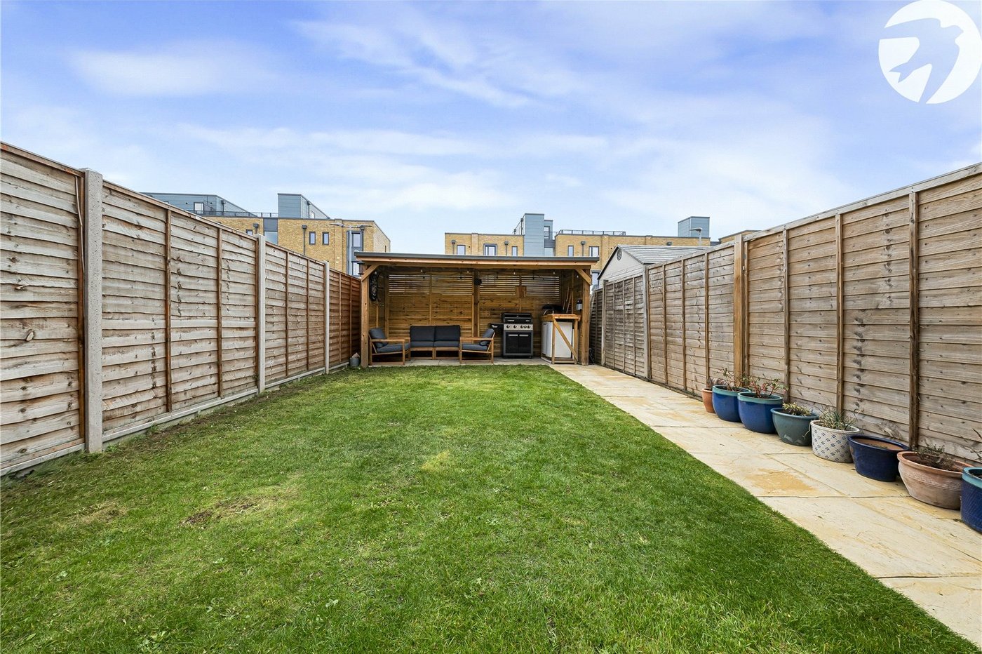 3 bedroom property for sale in Castle Hill | Robinson Jackson