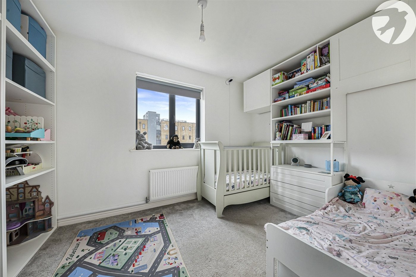 3 bedroom property for sale in Castle Hill | Robinson Jackson