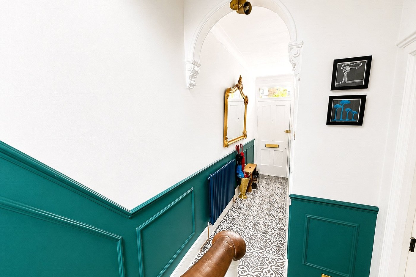 3 bedroom house for sale in London | Robinson Jackson