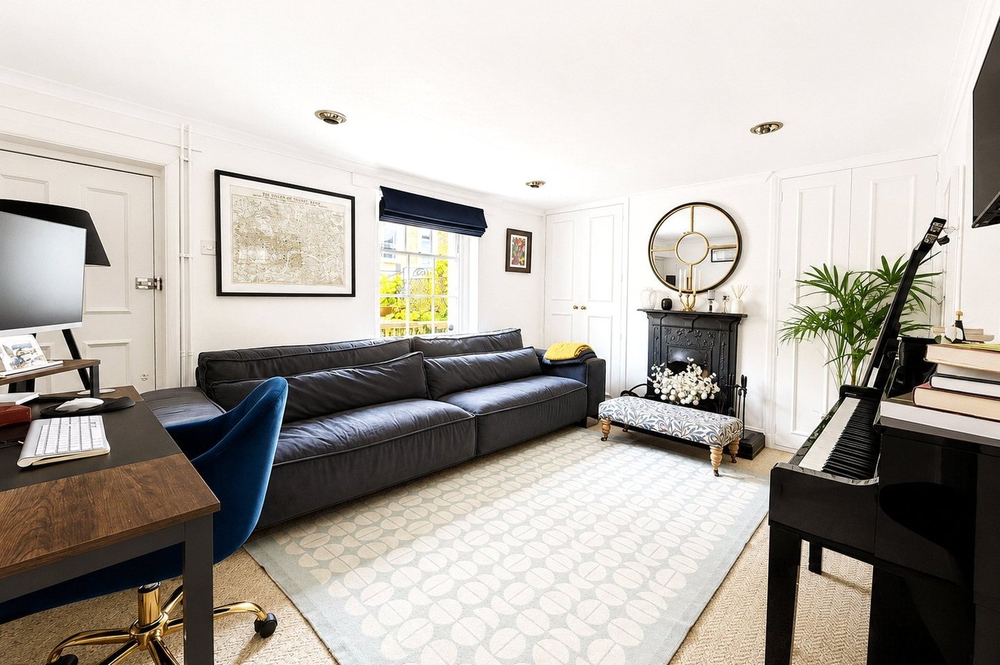 3 bedroom house for sale in London | Robinson Jackson
