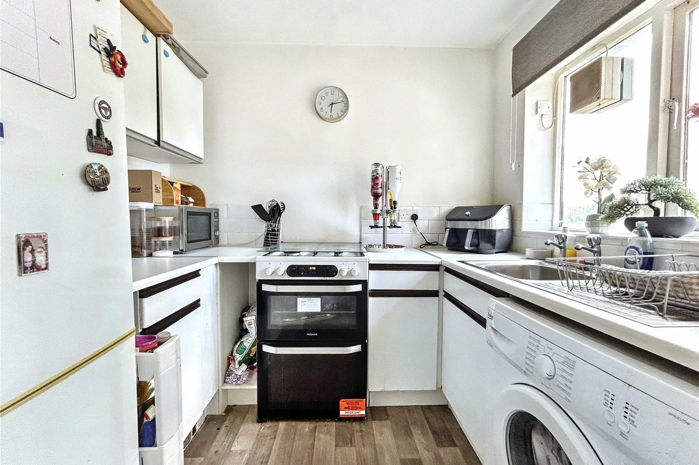 1 bedroom property for sale in Rainham | Robinson Michael & Jackson