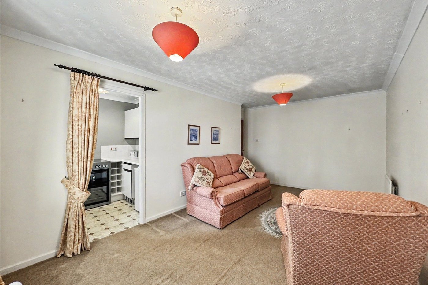 1 bedroom property for sale in Rainham | Robinson Michael & Jackson