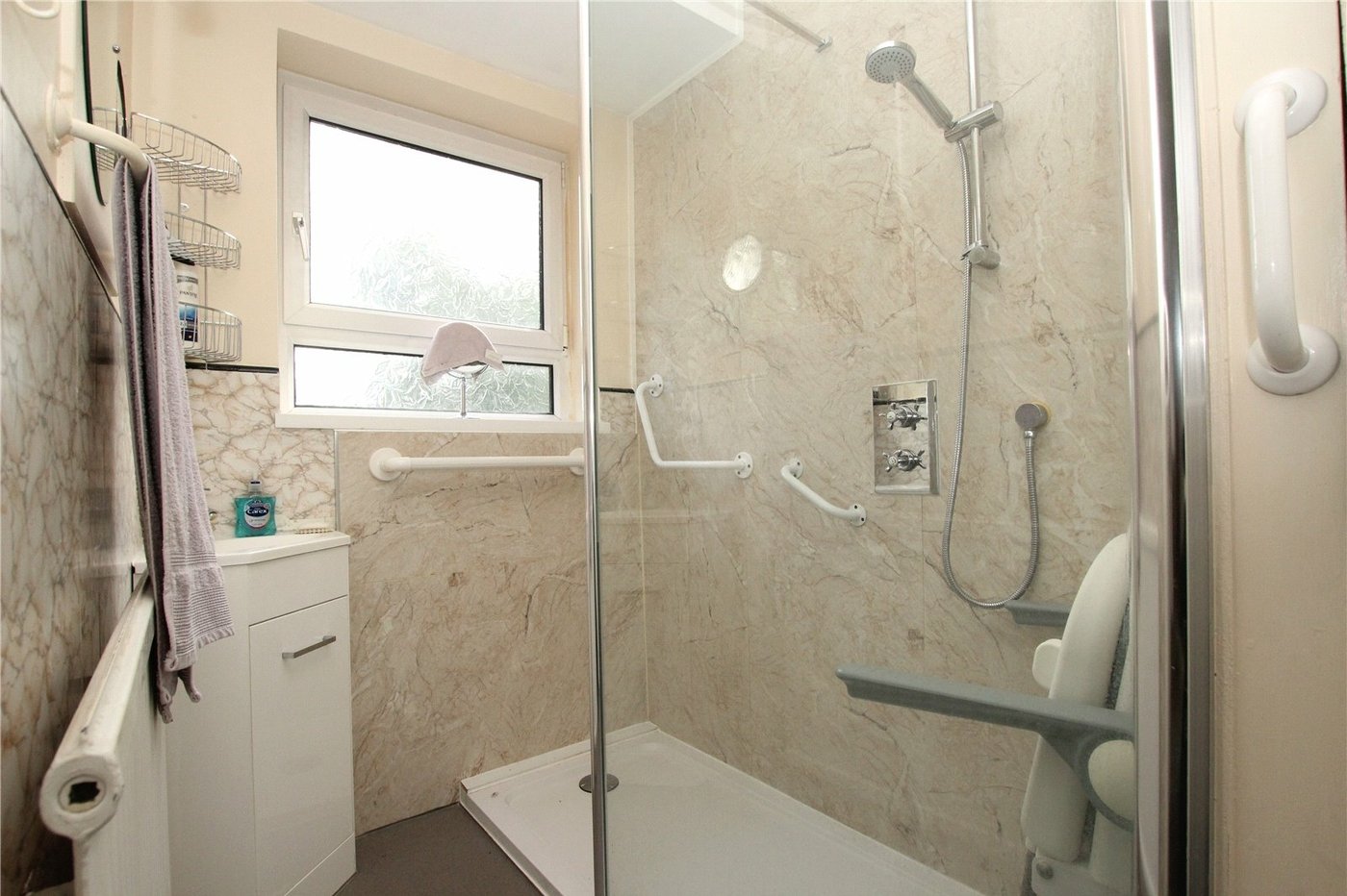 3 bedroom house for sale in Shooters Hill | Robinson Jackson