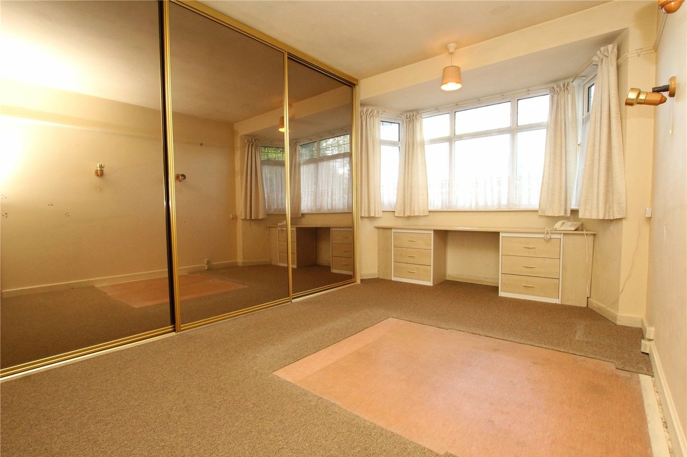 3 bedroom house for sale in Shooters Hill | Robinson Jackson