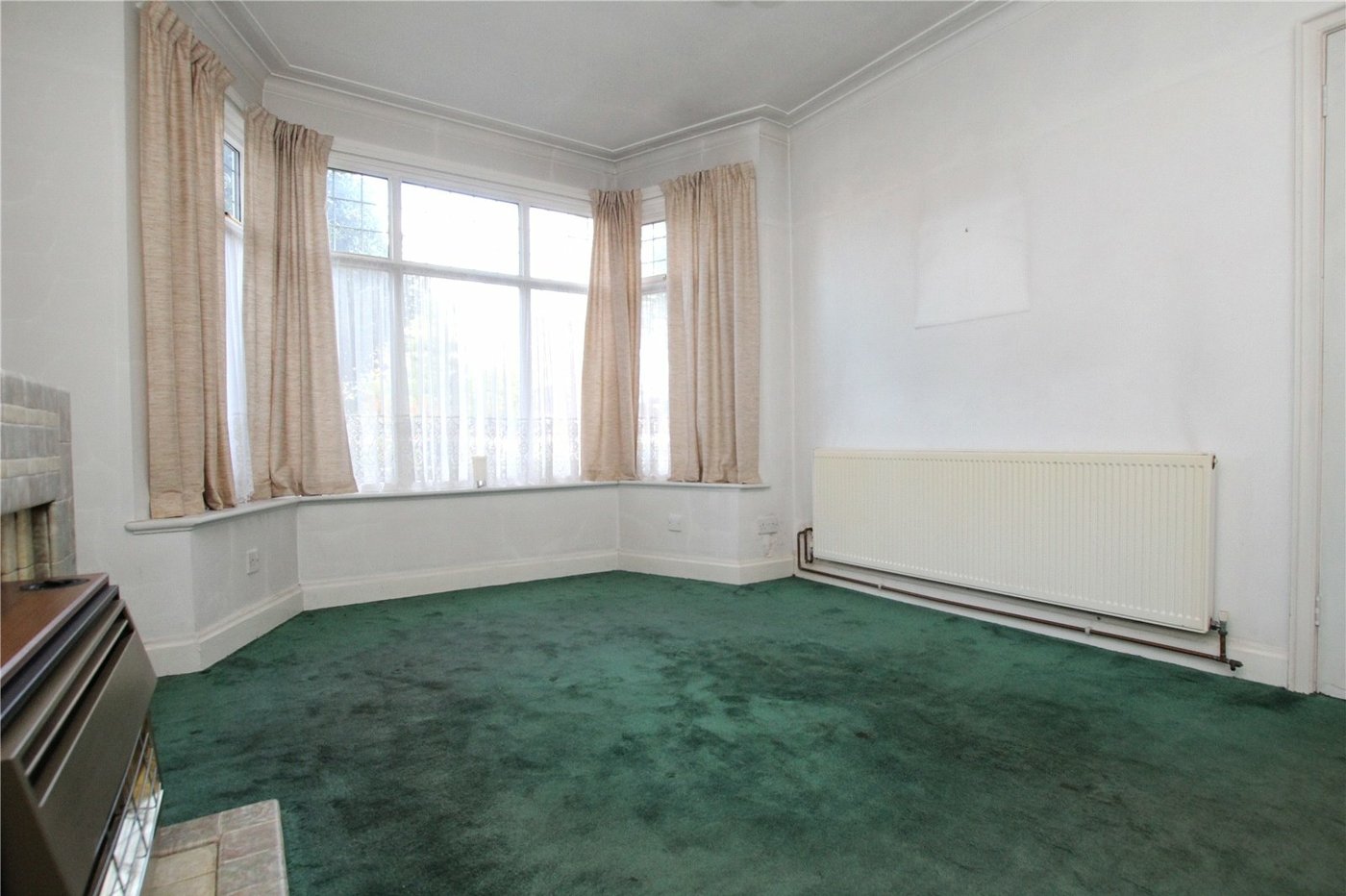 3 bedroom house for sale in Shooters Hill | Robinson Jackson