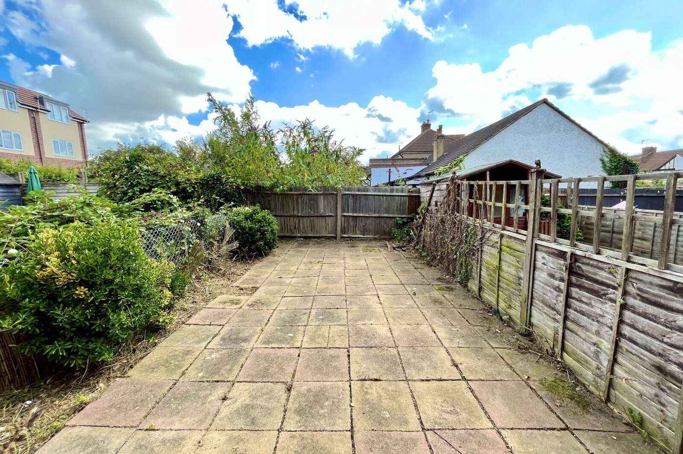 2 bedroom property for sale in Sidcup | Robinson Jackson