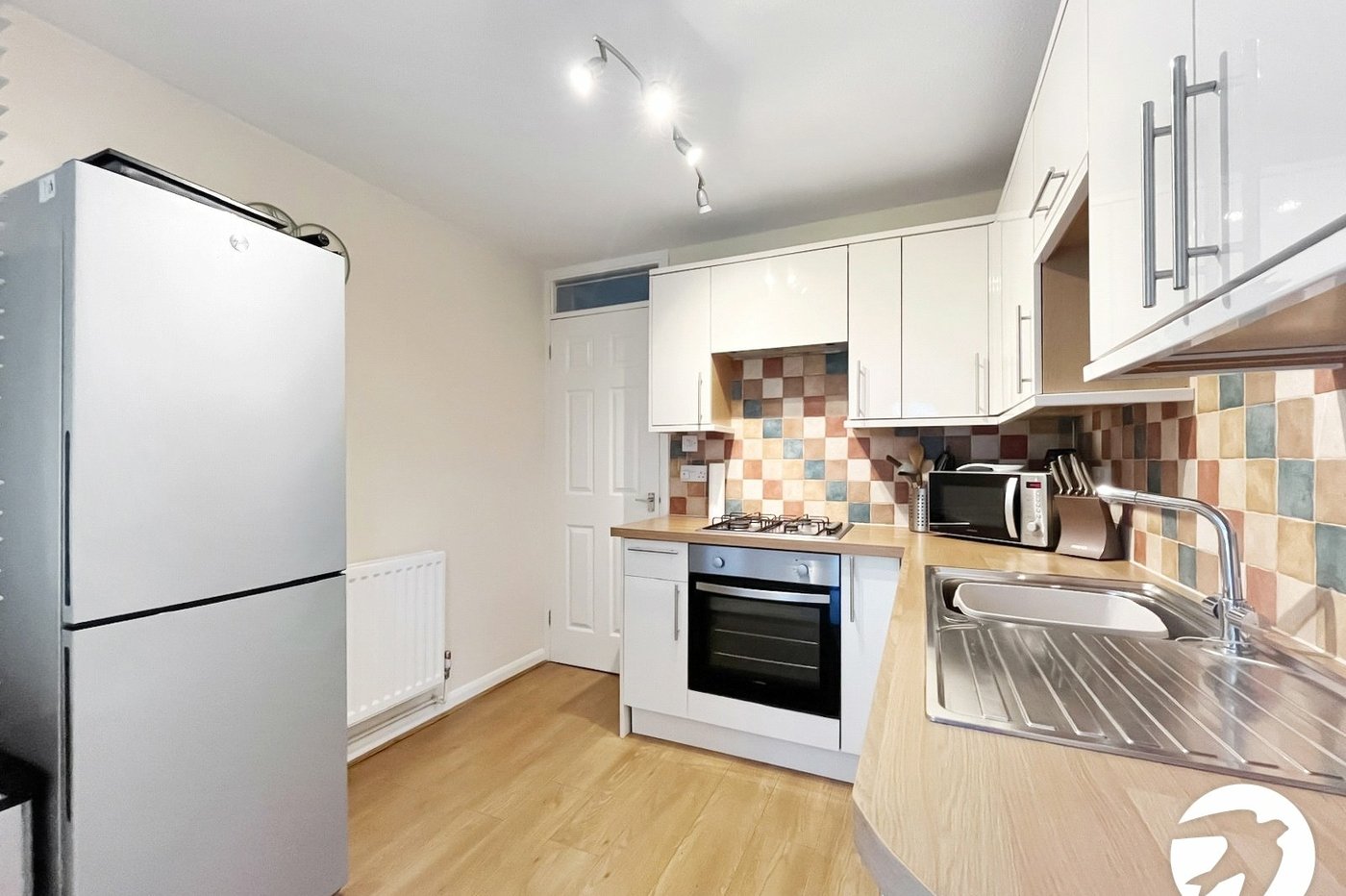 2 bedroom bungalow for sale in Sittingbourne | Robinson Michael & Jackson