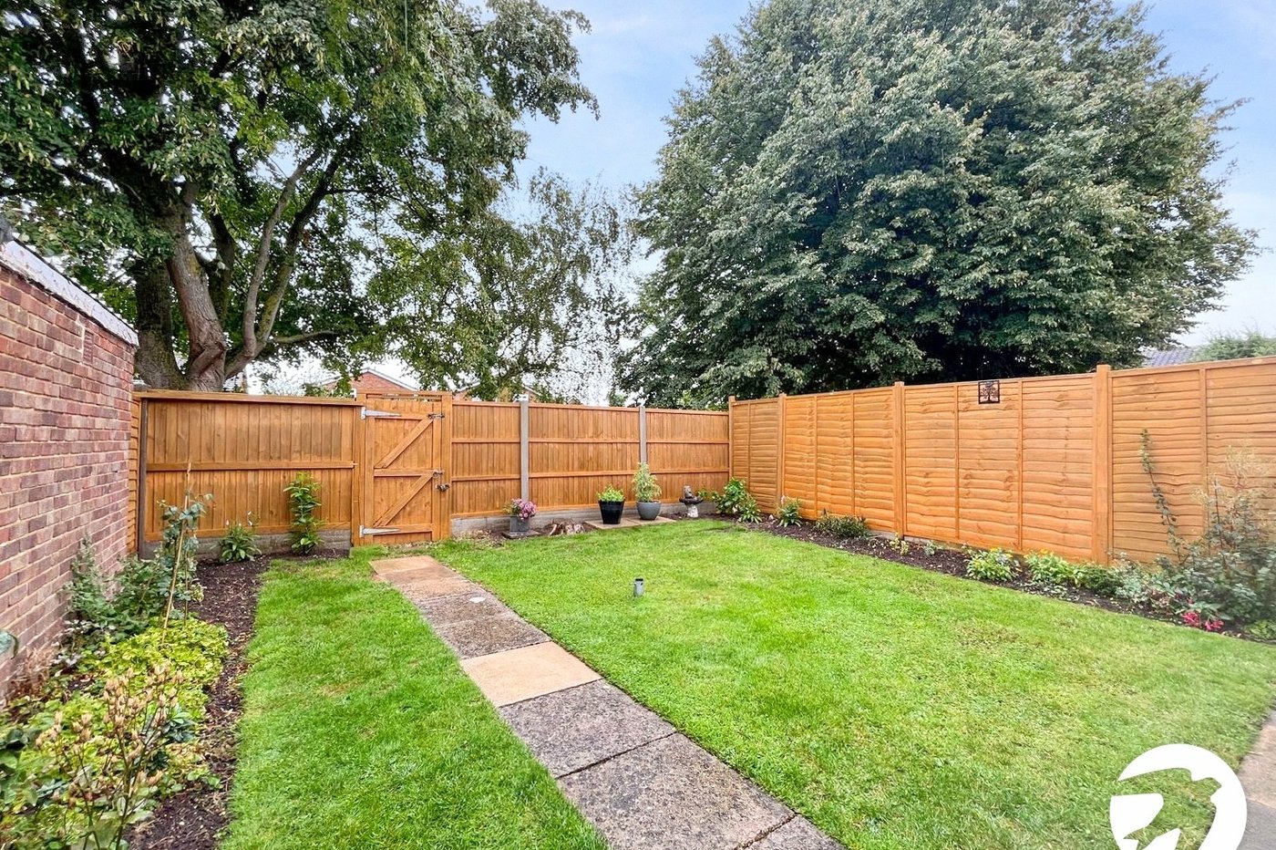 2 bedroom bungalow for sale in Sittingbourne | Robinson Michael & Jackson