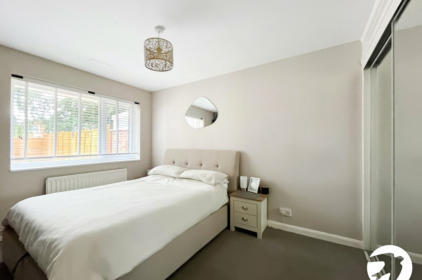 2 bedroom bungalow for sale in Sittingbourne | Robinson Michael & Jackson