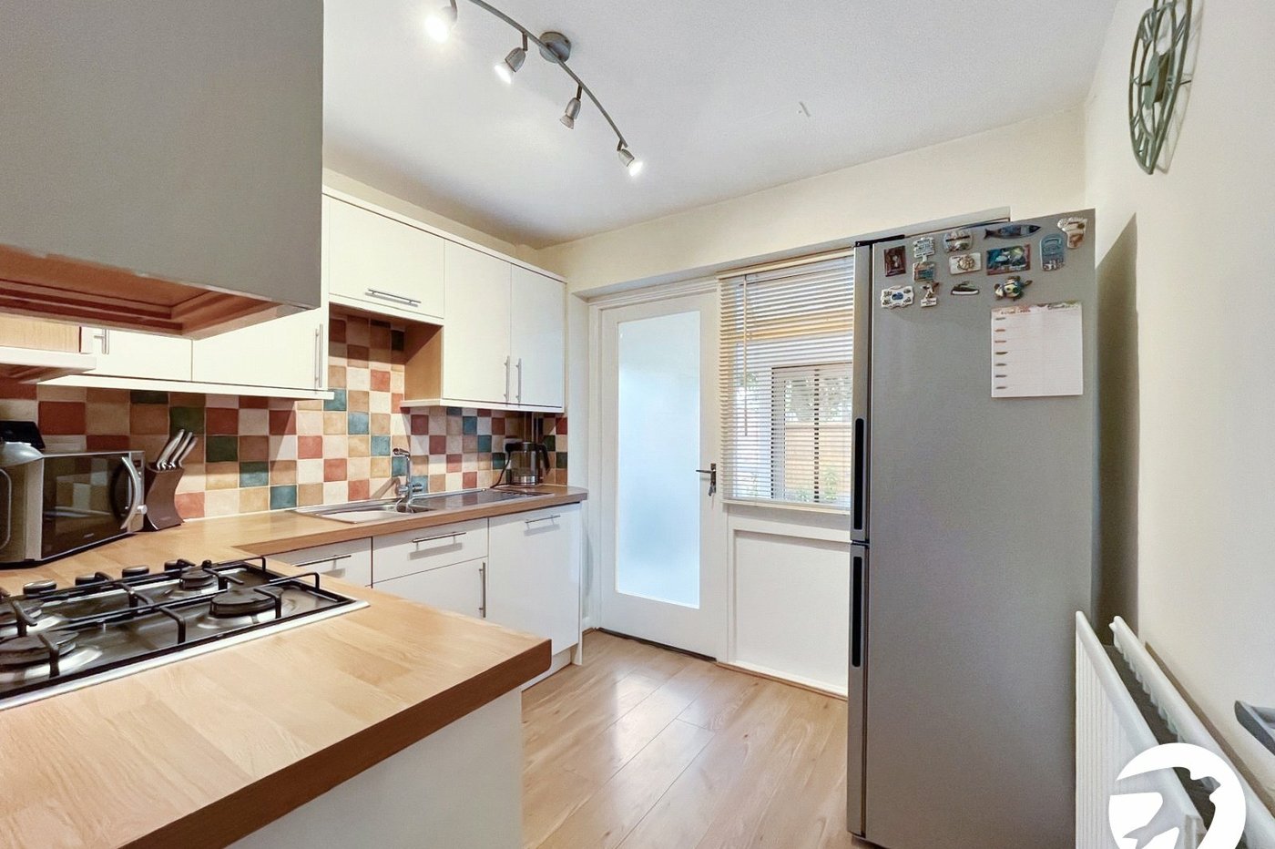 2 bedroom bungalow for sale in Sittingbourne | Robinson Michael & Jackson