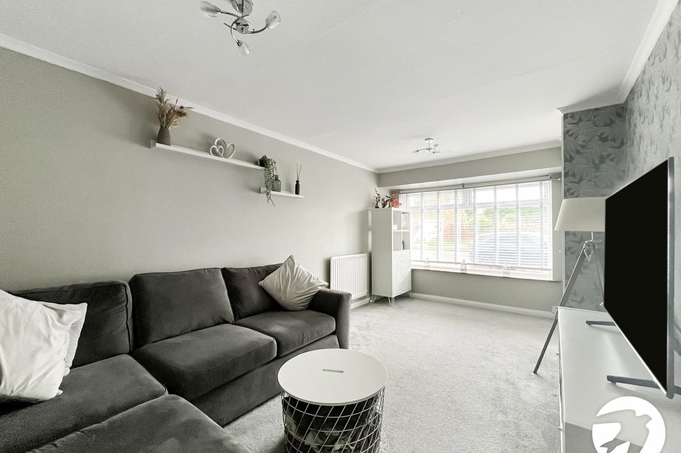 2 bedroom bungalow for sale in Sittingbourne | Robinson Michael & Jackson