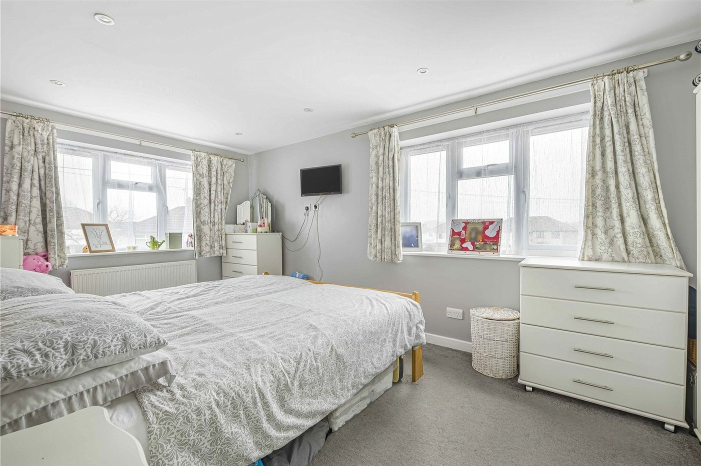 4 bedroom house for sale in South Welling | Robinson Jackson