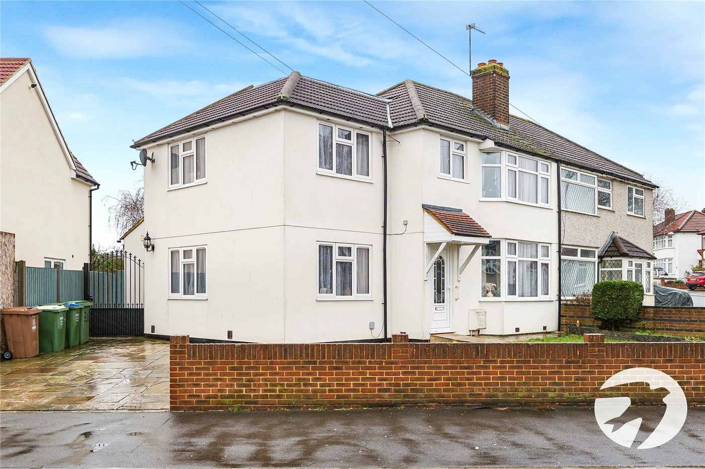 4 bedroom house for sale in South Welling | Robinson Jackson