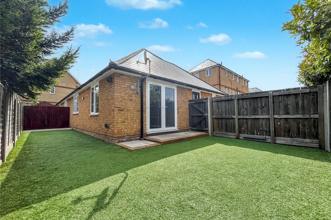 2 bedroom property for sale in Gillingham | Robinson Michael & Jackson