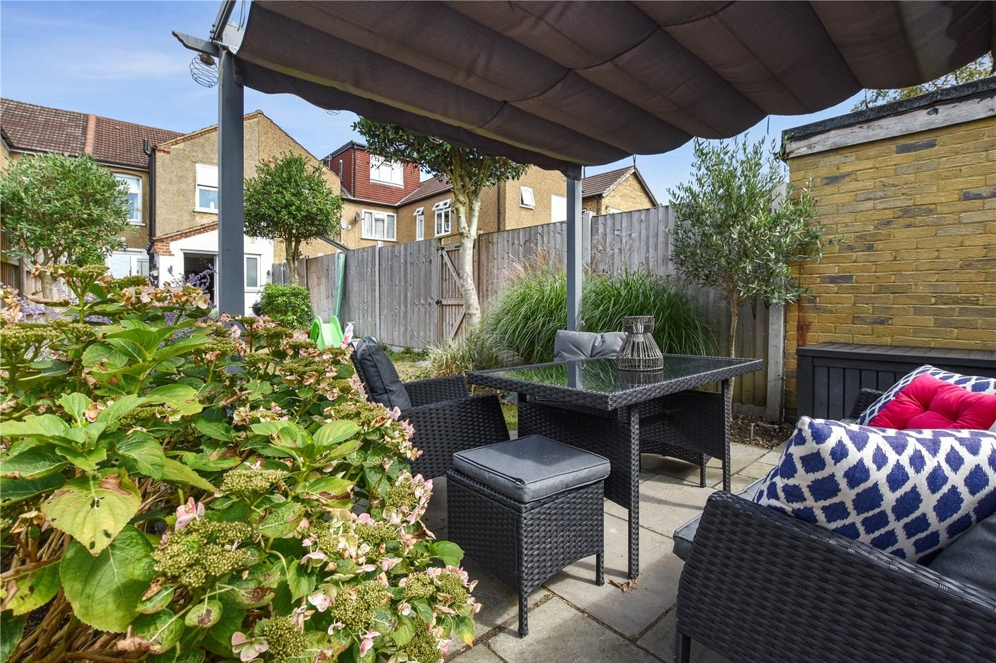 2 bedroom house for sale in Bexleyheath | Robinson Jackson