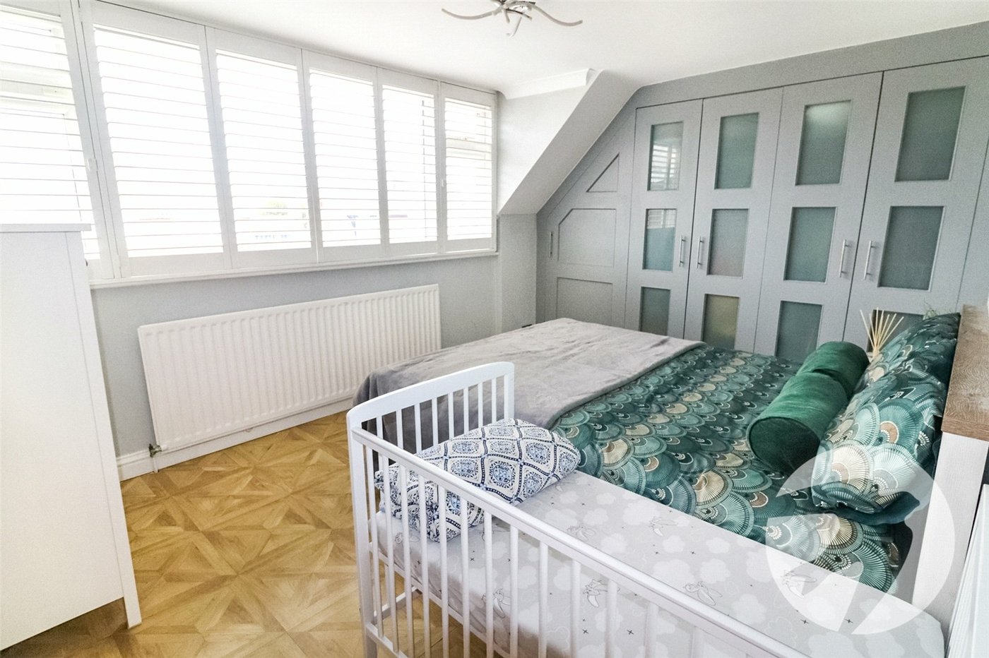 5 bedroom house for sale in Erith | Robinson Jackson