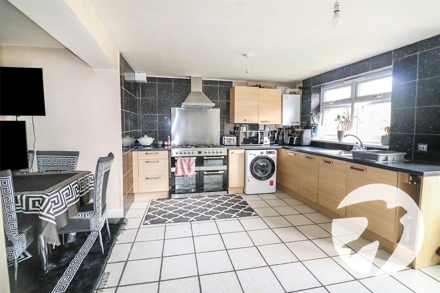 4 bedroom house for sale in Erith | Robinson Jackson
