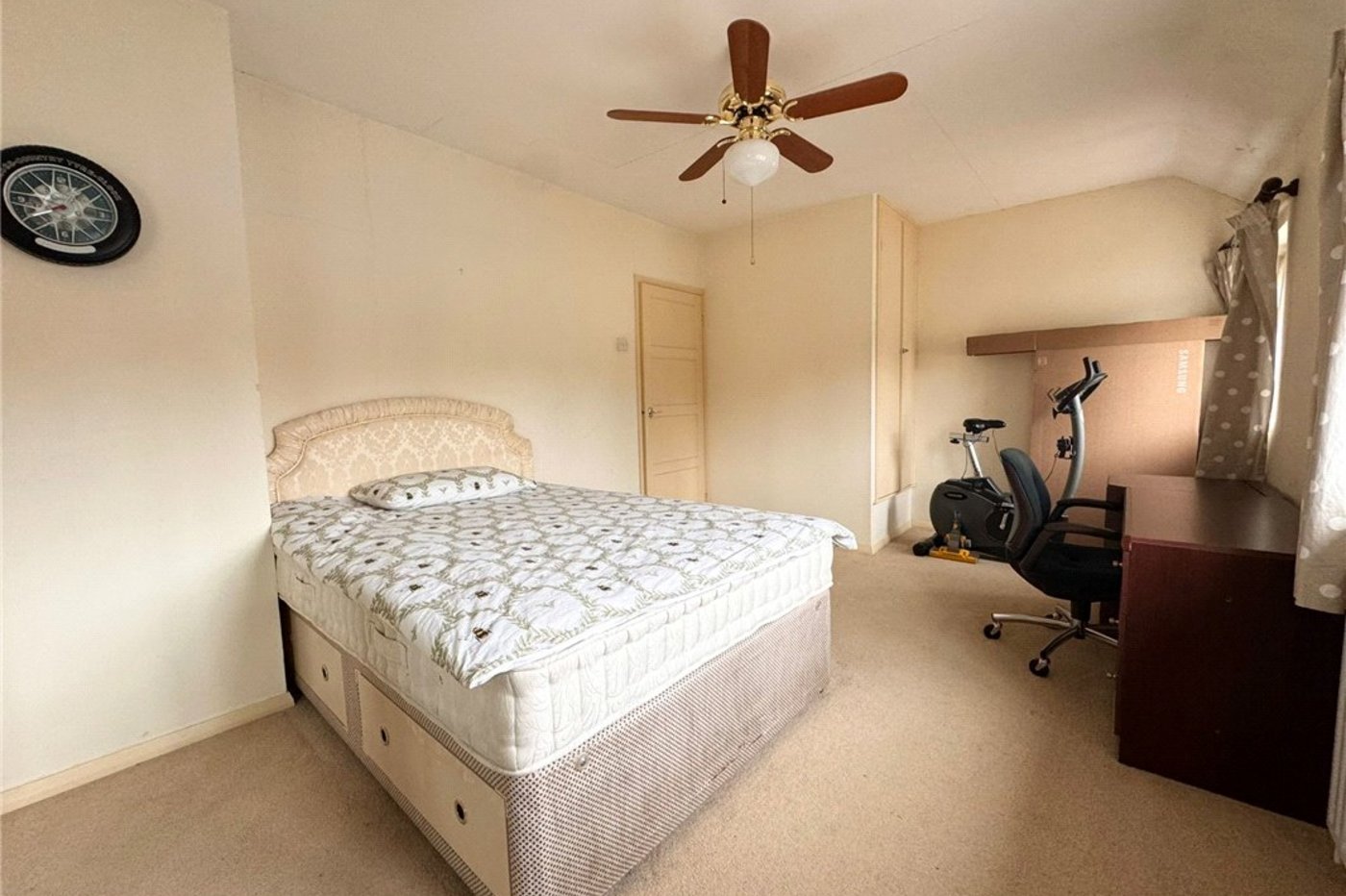 2 bedroom house for sale in St Pauls Cray | Robinson Jackson