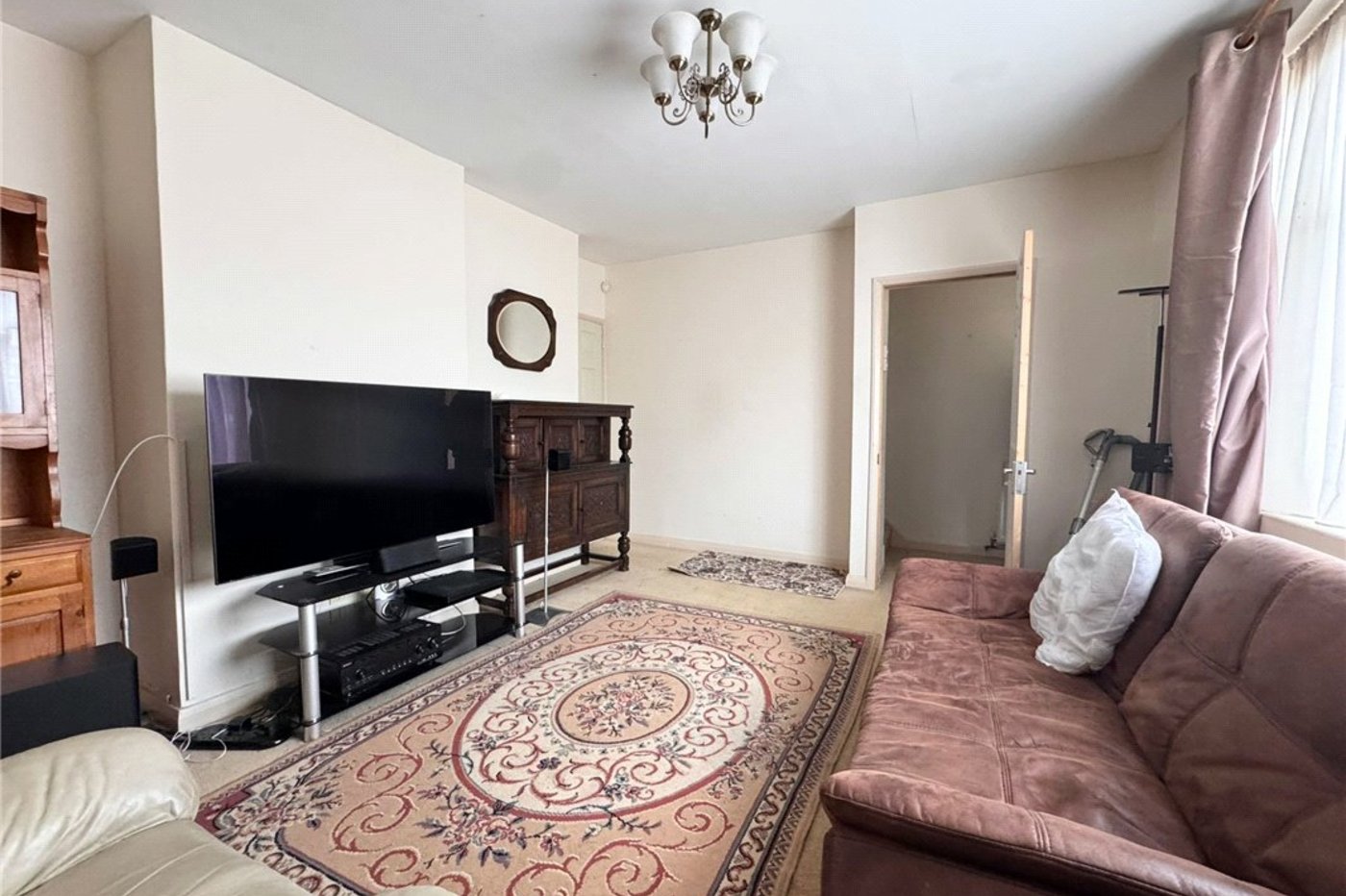 2 bedroom house for sale in St Pauls Cray | Robinson Jackson