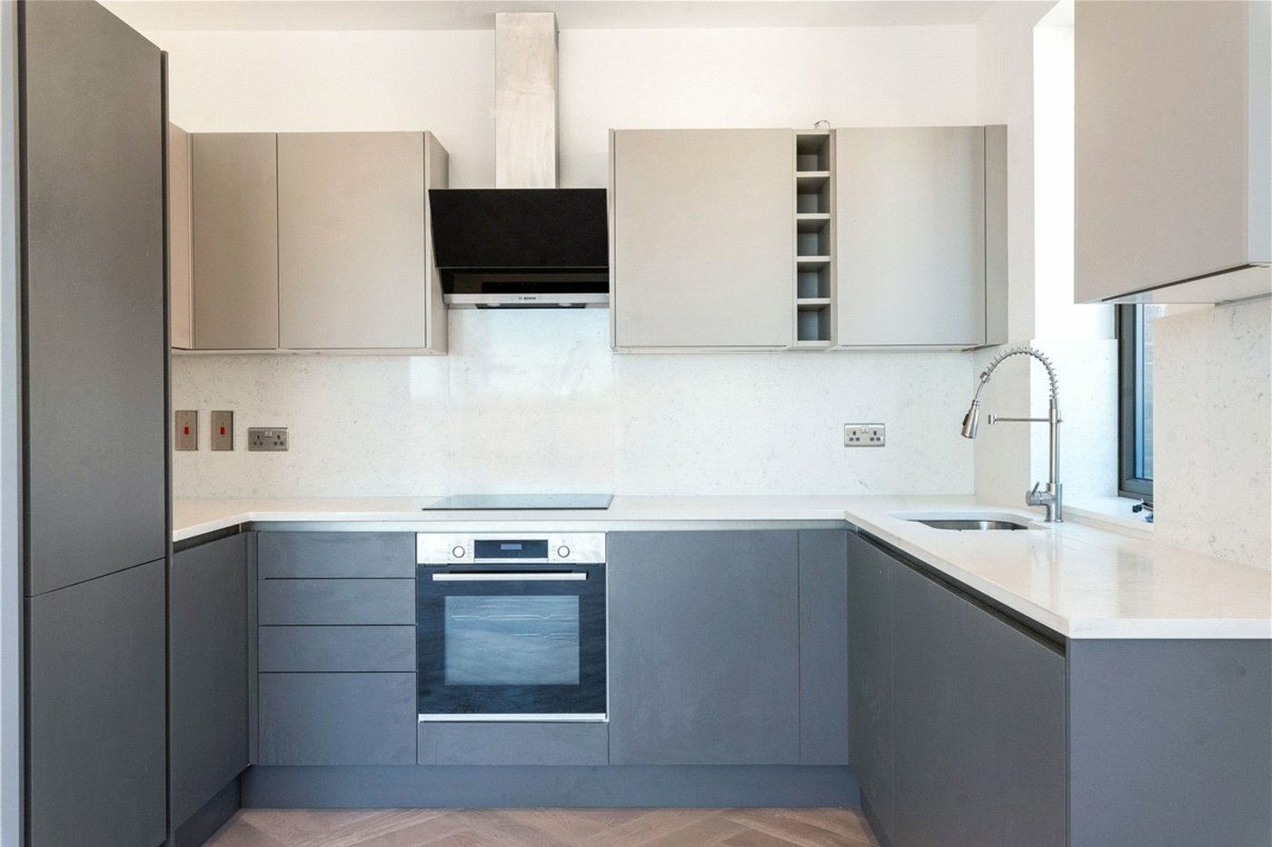 2 bedroom property for sale in 2 Knoll Rise | Robinson Jackson