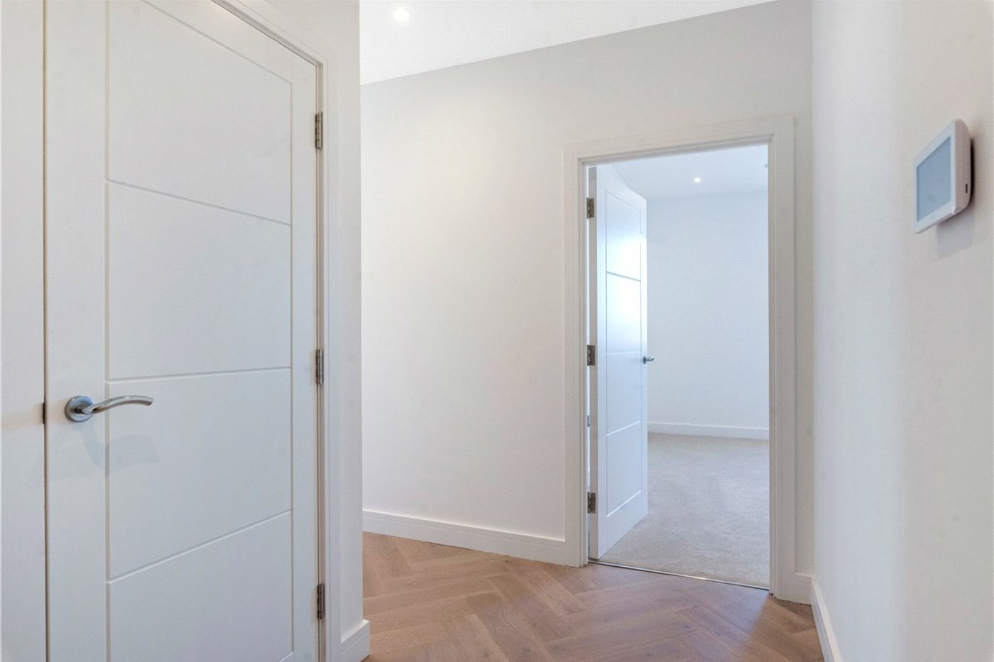 2 bedroom property for sale in 2 Knoll Rise | Robinson Jackson