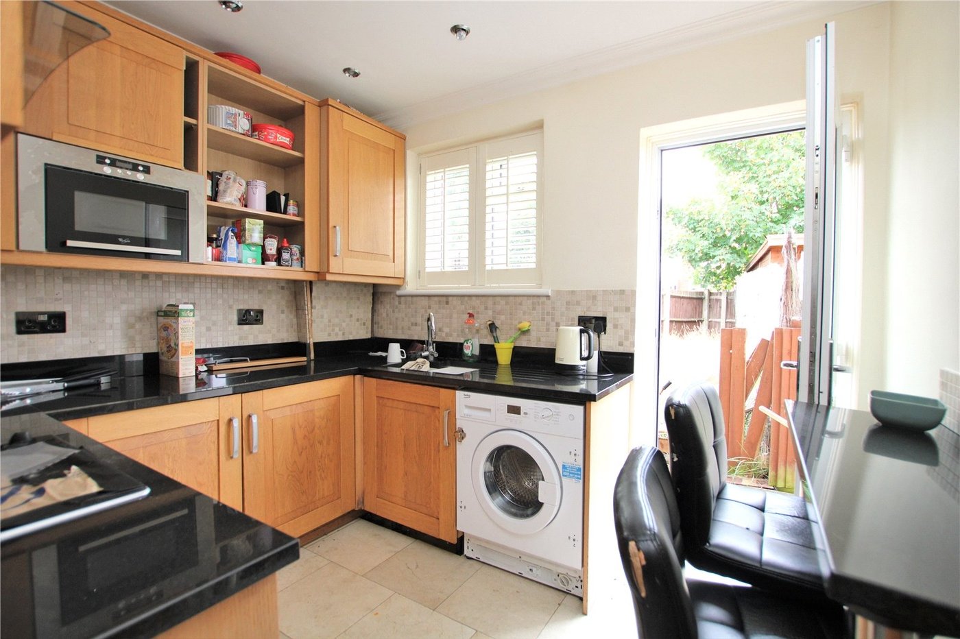 2 bedroom property for sale in Eltham | Robinson Jackson