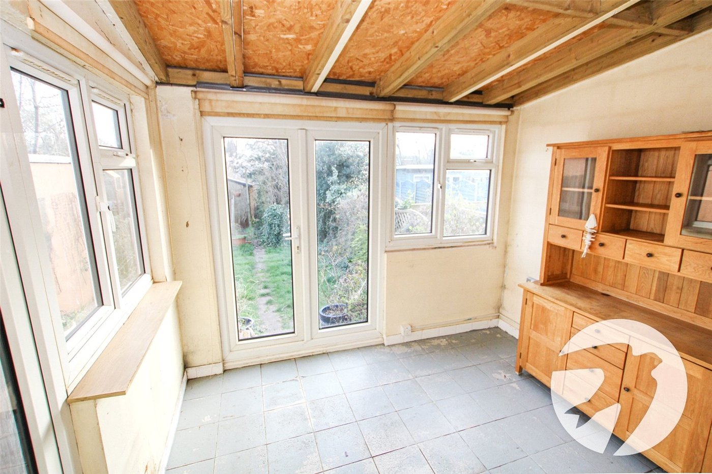 3 bedroom house for sale in London | Robinson Jackson