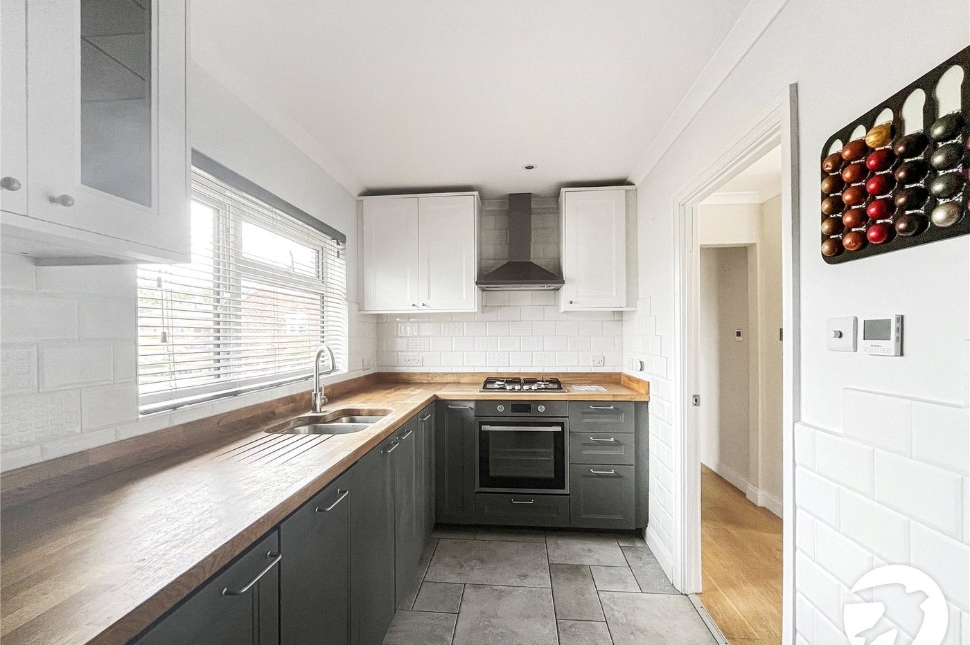 2 bedroom property for sale in Maidstone | Robinson Michael & Jackson