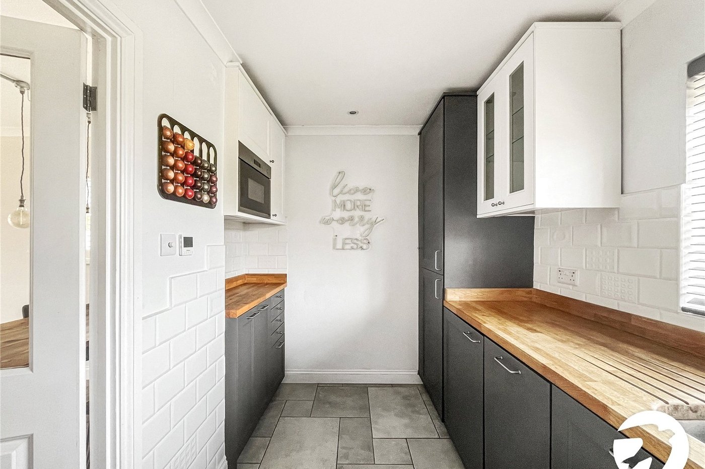 2 bedroom property for sale in Maidstone | Robinson Michael & Jackson
