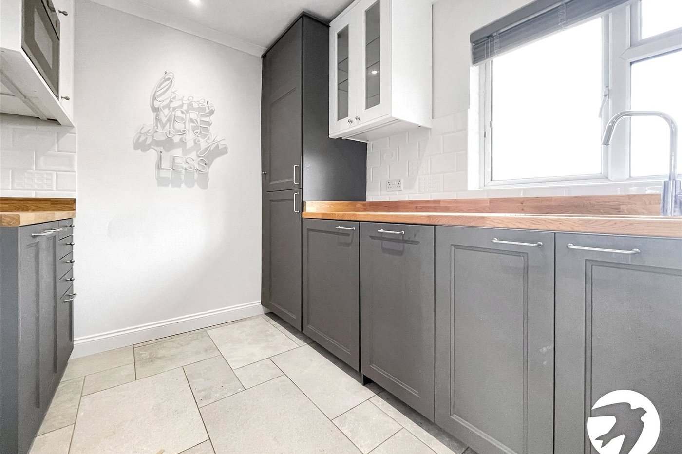 2 bedroom property for sale in Maidstone | Robinson Michael & Jackson
