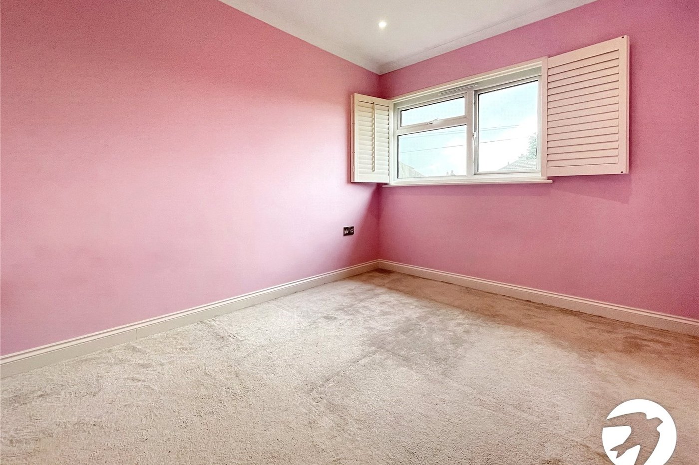 2 bedroom property for sale in Maidstone | Robinson Michael & Jackson