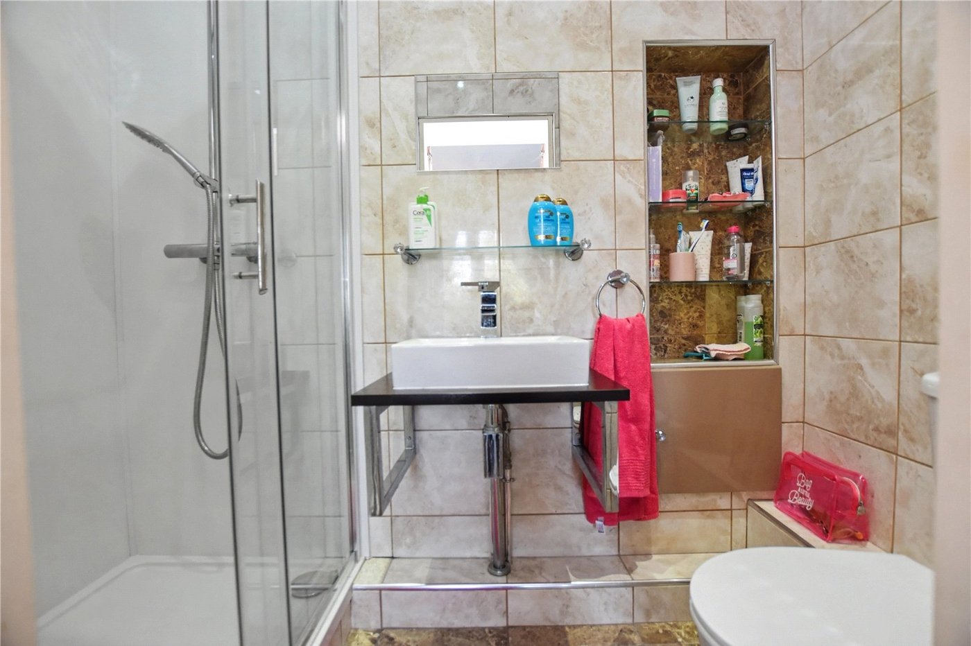 4 bedroom house for sale in Bexleyheath | Robinson Jackson