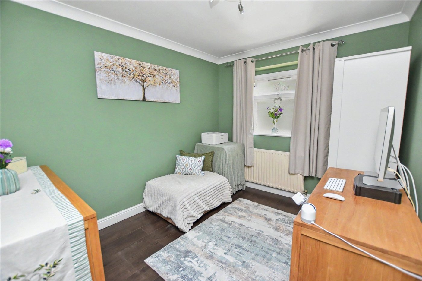 3 bedroom bungalow for sale in Bexleyheath | Robinson Jackson