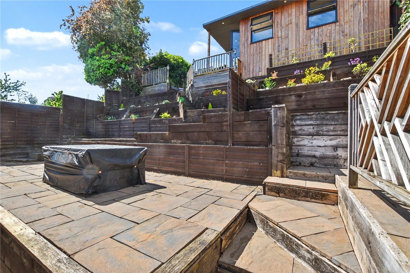 3 bedroom bungalow for sale in Bexleyheath | Robinson Jackson