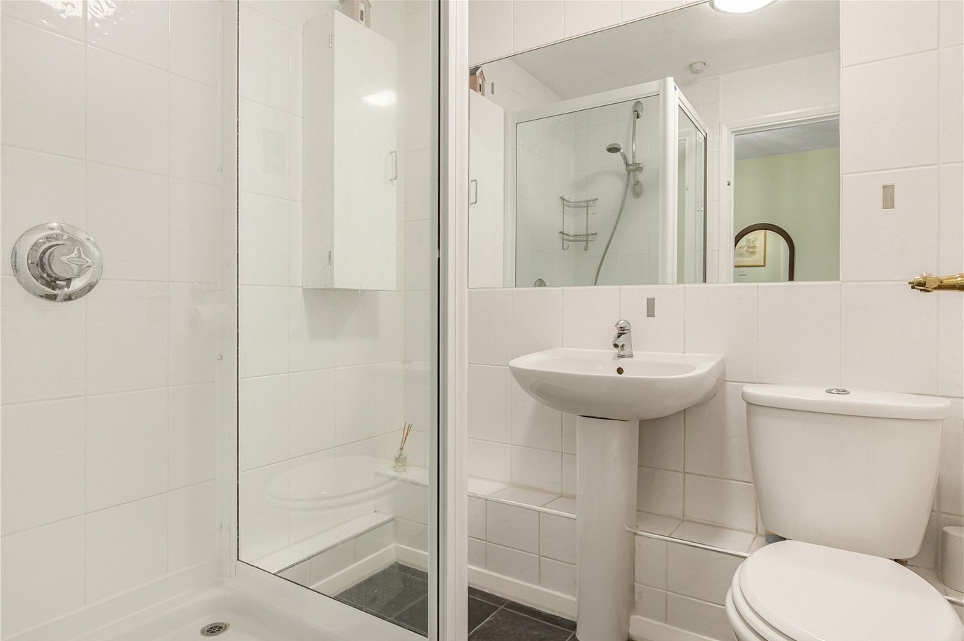 2 bedroom house for sale in South Welling | Robinson Jackson