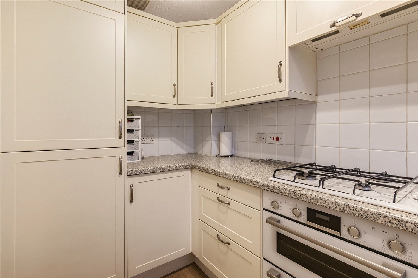 2 bedroom house for sale in South Welling | Robinson Jackson