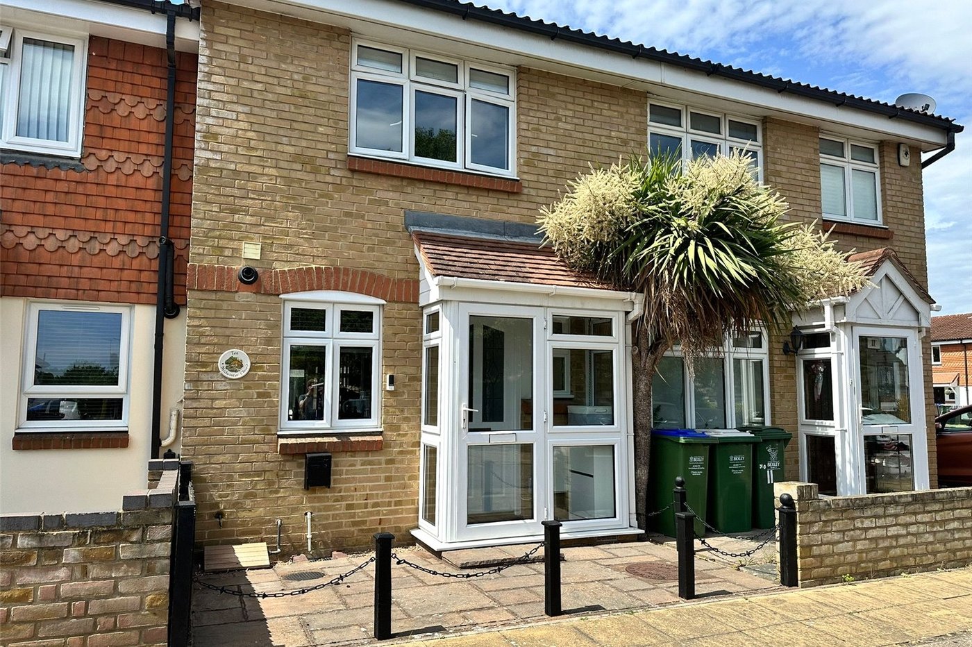 2 bedroom house for sale in South Welling | Robinson Jackson