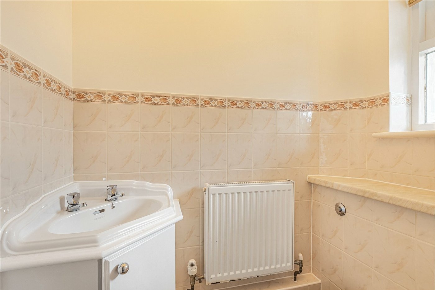 2 bedroom house for sale in Welling | Robinson Jackson