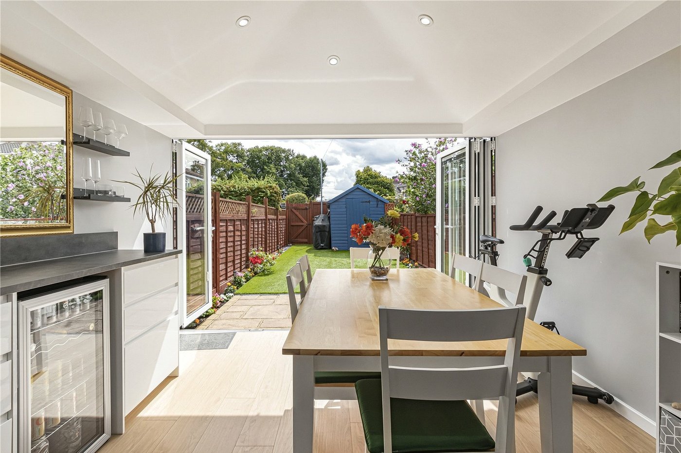 2 bedroom house for sale in Welling | Robinson Jackson