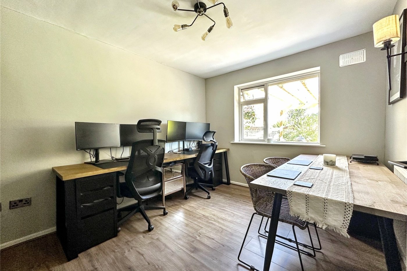 2 bedroom bungalow for sale in Rainham | Robinson Michael & Jackson