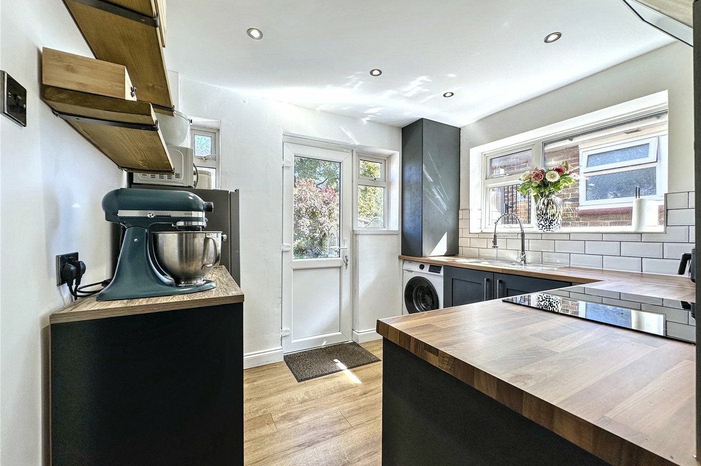 2 bedroom bungalow for sale in Rainham | Robinson Michael & Jackson