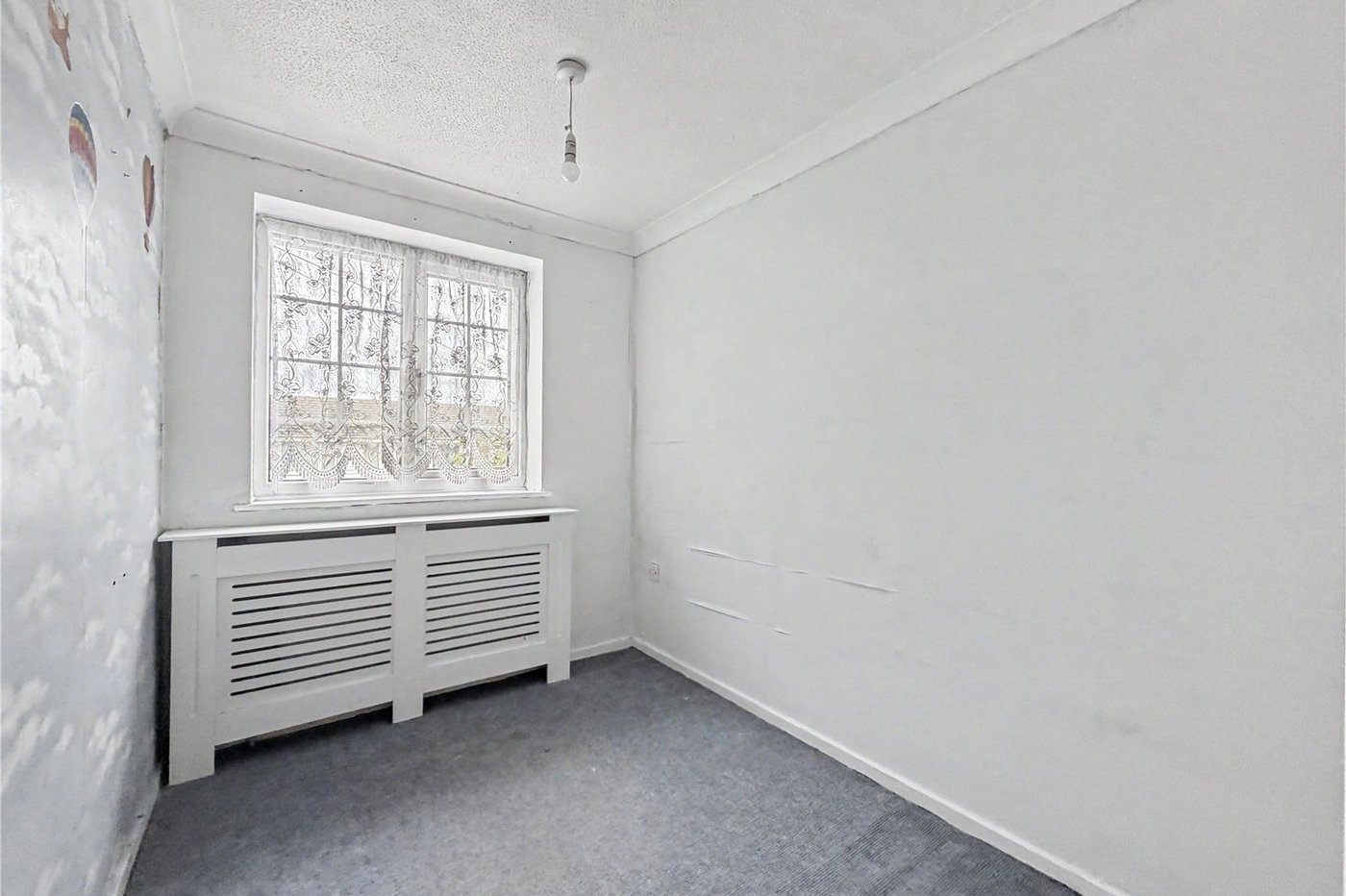 3 bedroom house for sale in Rainham | Robinson Michael & Jackson