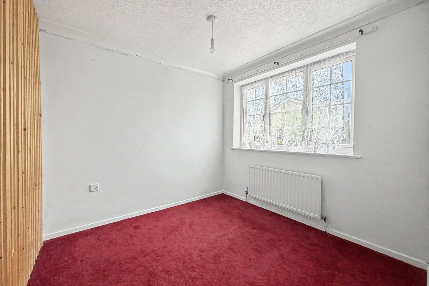 3 bedroom house for sale in Rainham | Robinson Michael & Jackson