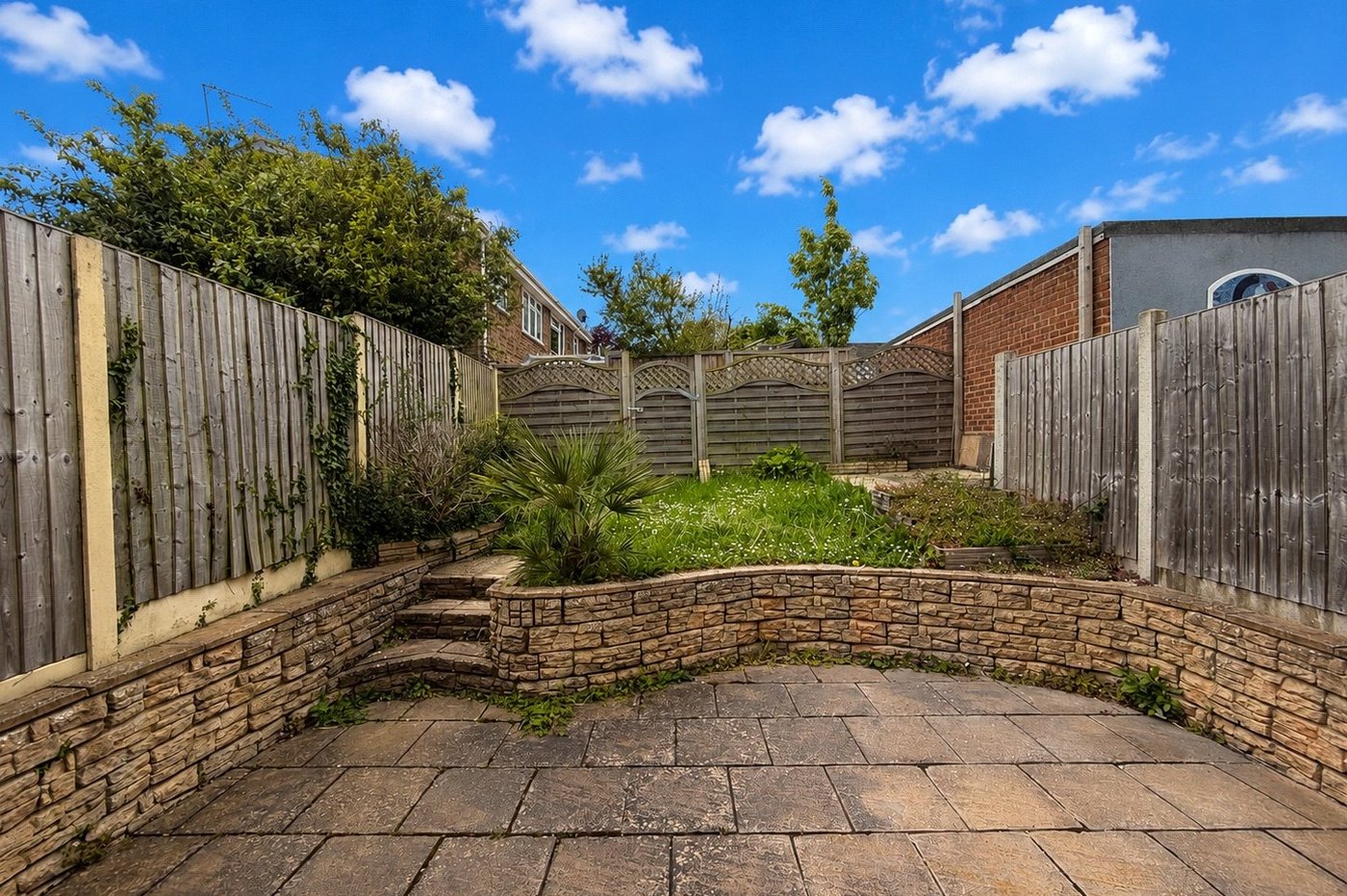 3 bedroom house for sale in Rainham | Robinson Michael & Jackson