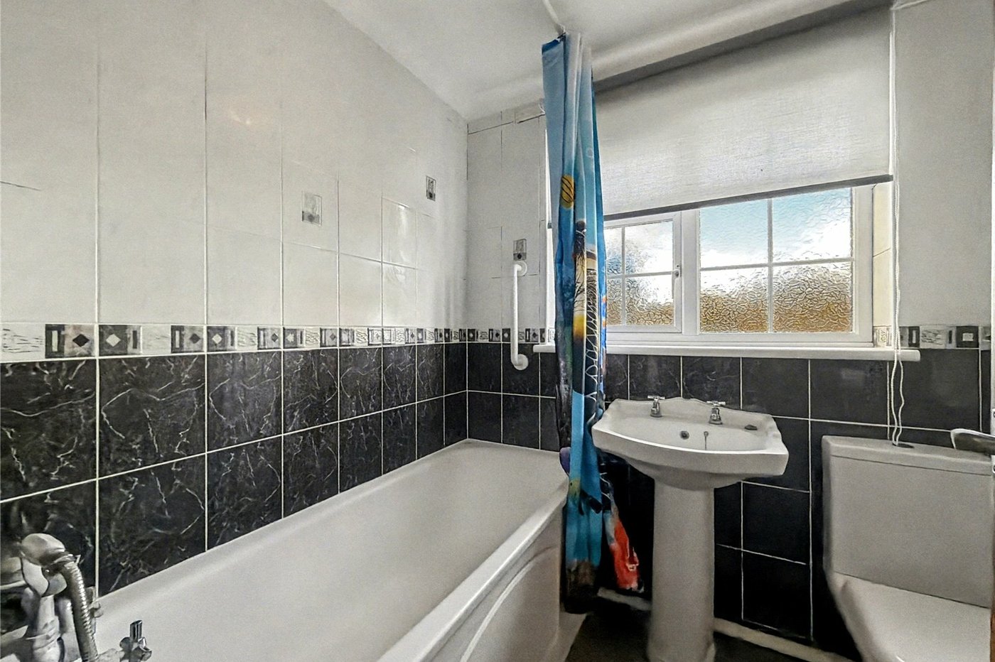 3 bedroom house for sale in Rainham | Robinson Michael & Jackson