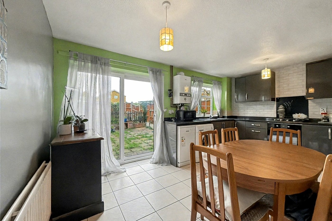 3 bedroom house for sale in Rainham | Robinson Michael & Jackson