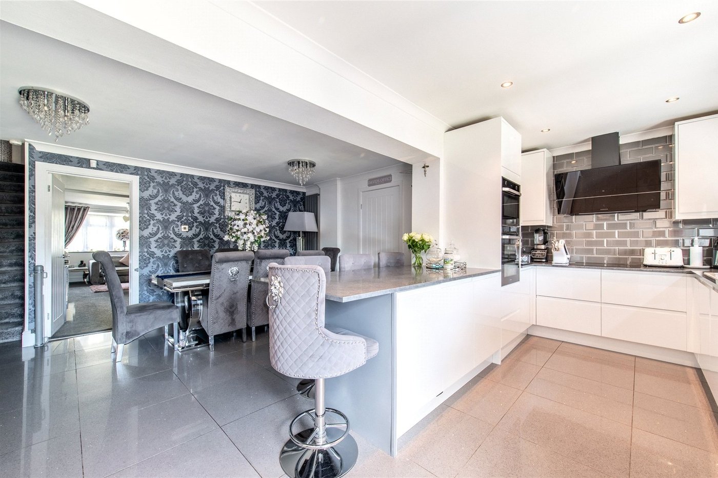5 bedroom house for sale in Rainham | Robinson Michael & Jackson