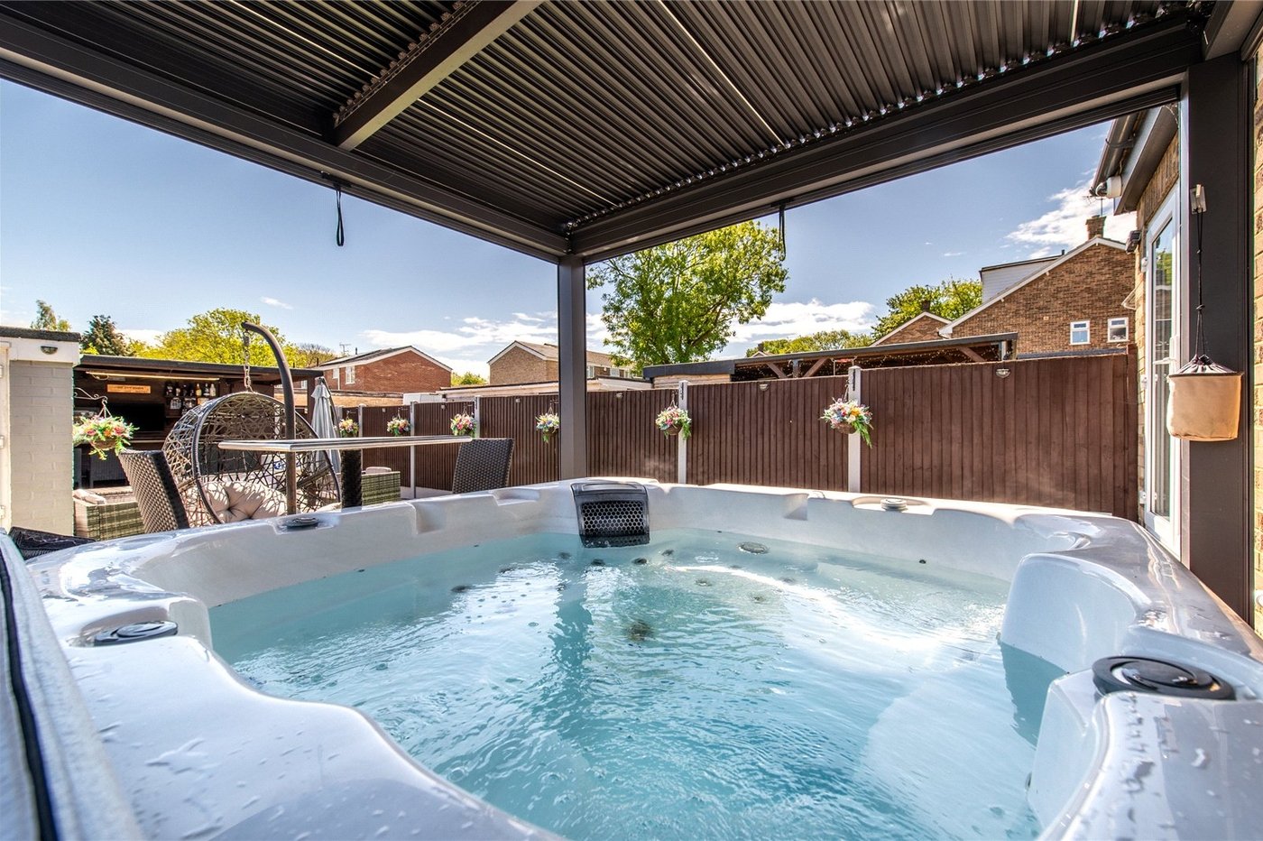 5 bedroom house for sale in Rainham | Robinson Michael & Jackson